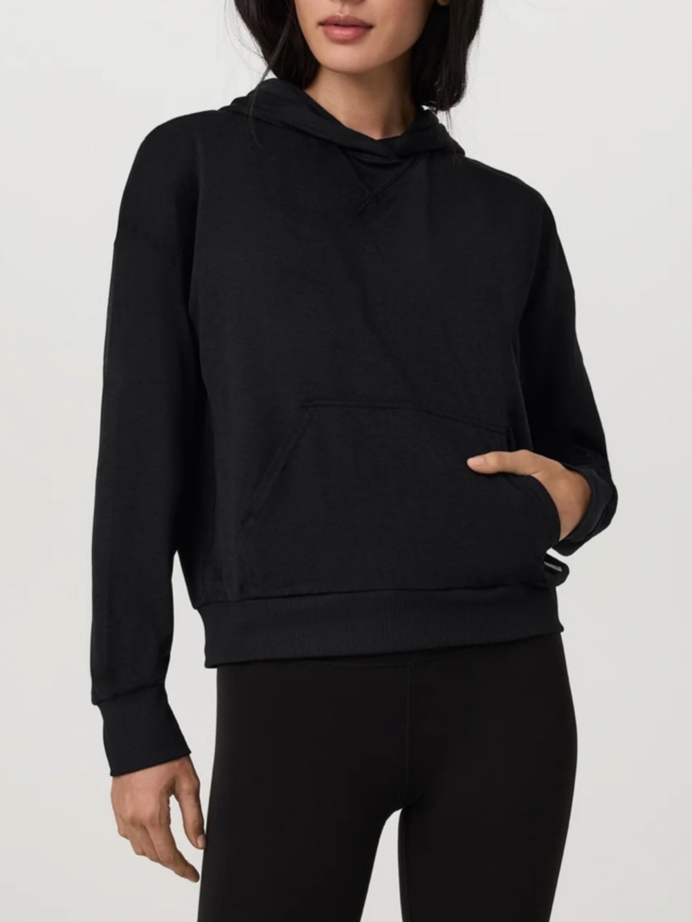 Vuori Halo Modern Pullover Hoodie L Black Heather DreamKnit Soft Stretch EUC